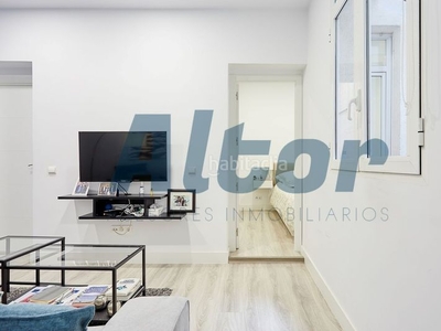 Piso en venta , con 55 m2, 1 habitaciones y 1 baños, ascensor, amueblado y aire acondicionado. en Madrid
