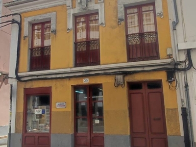 Venta Piso A Coruña. Piso de tres habitaciones en Rúa Orzán. Buen estado segunda planta calefacción individual