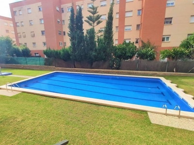 Venta Piso Salou. Piso de tres habitaciones Con terraza