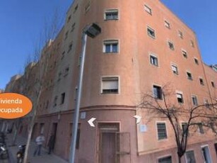 Piso de cuatro habitaciones Carrer De Beret, 52, El Turó de la Peira-Can Peguera, Barcelona