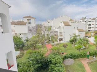 Piso en venta en Urbanización Fuente de La Duquesa, Número 1