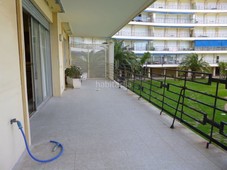 Apartamento con 4 habitaciones con ascensor y vistas al mar en Gandia