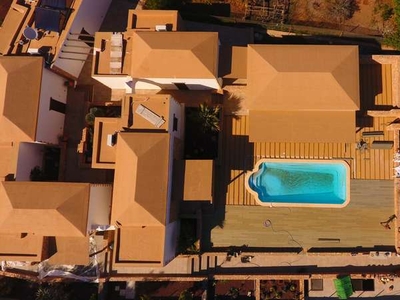 Venta de casa con piscina en Puerto del Rosario