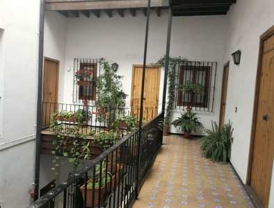 Alquiler de dúplex en Arenal de 2 habitaciones con terraza y muebles