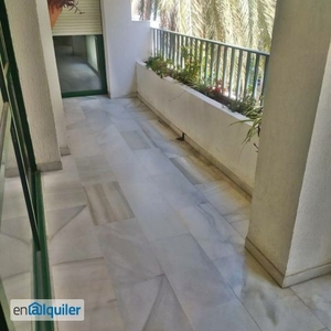 Alquiler piso en Marbella calle jacinto Benavente
