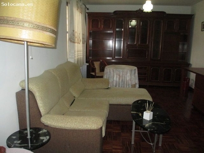 Apartamento en Alquiler en Lugones, Lugo