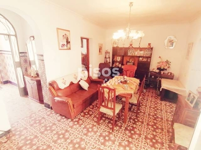 Casa adosada en venta en Coria del Río