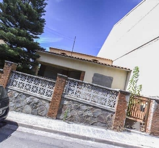 Chalet independiente en venta en Calle Segovia, 08191, Rubí (Barcelona)