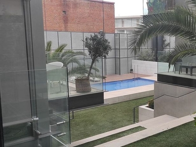 Dúplex en alquiler en Ciudad Jardín de 3 habitaciones con terraza y piscina