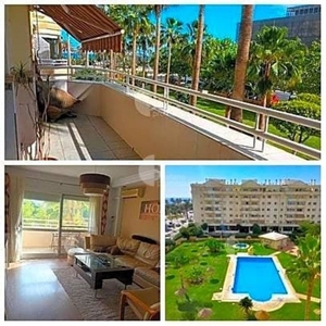 Piso en venta en Parque Mediterráneo - Santa Paula de 4 habitaciones con terraza y piscina
