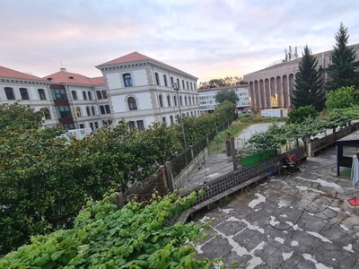 Se alquila BAR TOÑITO, terraza privada, zona de aparcamiento gratuito, al lado de la Xunta de Galici