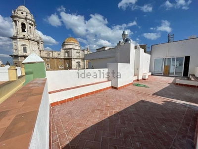Venta Ático Cádiz. Con terraza