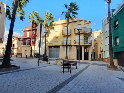 Venta Ático en Plaza San Juan 2 Alcalà de Xivert-Alcossebre. Buen estado plaza de aparcamiento