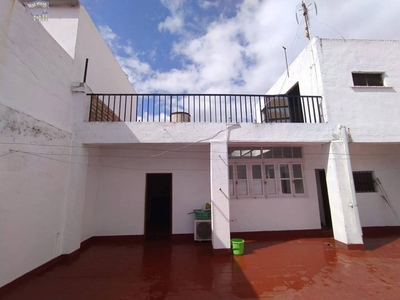 Venta Casa unifamiliar Arcos de la Frontera. Con terraza 165 m²