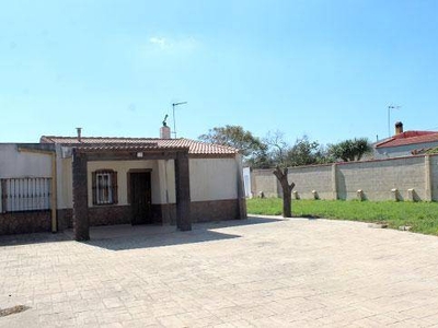 Venta Casa unifamiliar en Cmno Pinaleta La Chiclana de la Frontera. 150 m²