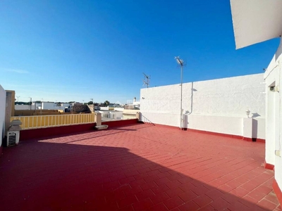 Venta Casa unifamiliar Jerez de la Frontera. Muy buen estado con terraza 156 m²