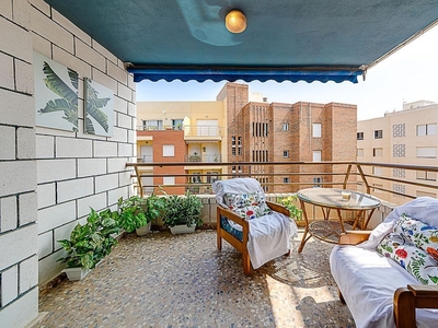 Venta de piso en Playa del Cura de 4 habitaciones con terraza y garaje