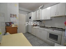 Piso en venta en Carretera de la Estación en Aranda de Duero por 77.000 €