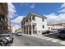 Casa en venta en Canovas, Cáceres