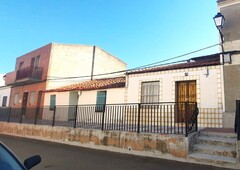 Chalet adosado en La Haba (Badajoz)