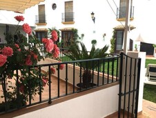 Íntegro/Habitaciones en Sevilla