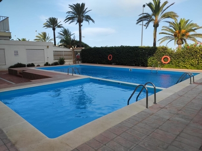 Alquiler de piso con piscina en Cullera