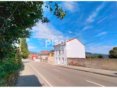 Casa adosada en venta en Pravia