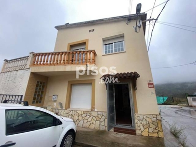 Casa en venta en Vallirana
