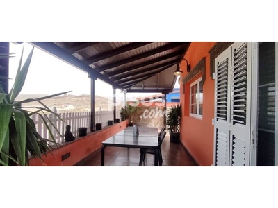 Casa pareada en venta en Calle Antonio González Suárez