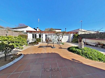 Casa unifamiliar en venta en Mira-Sol