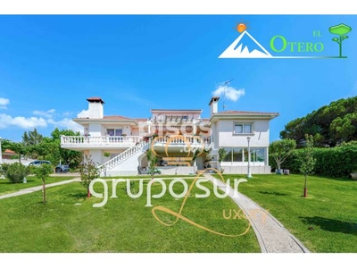 Chalet en venta en Lugar de Urbanización el Otero, nº sn