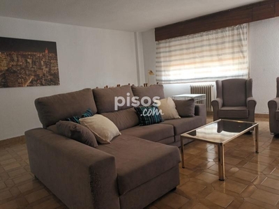 Habitaciones en C/ SOLARILLO DE GRACIA, Granada Capital por 300€ al mes