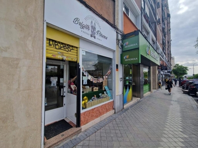 Local comercial en venta en Pilar