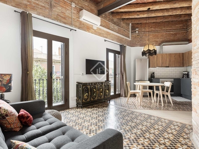 Piso de 64m² en alquiler en Sant Antoni, Barcelona