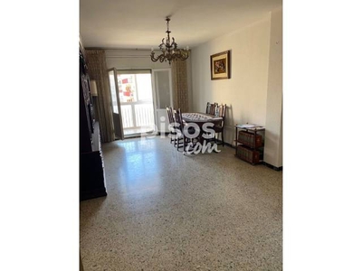 Piso en venta en Calle de Medina Albaida, 5