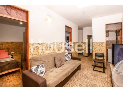 Piso en venta en Calle Jovellanos