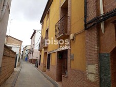 Chalet en venta en Calle del Marceliano Isabal, 12 en Cariñena por 155.000 €