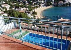 Flat with wonderful view to the small bay of Canyelles Petites.