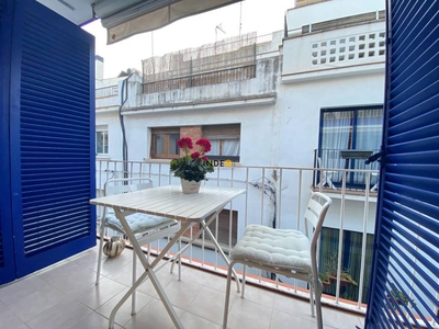 Alquiler Piso Sitges. Piso de una habitación Buen estado segunda planta con terraza