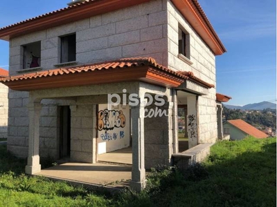 Chalet en venta en Cabral-Candeán