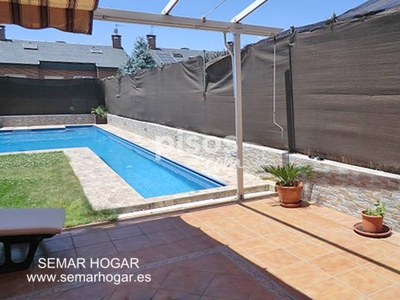 Chalet pareado en venta en Rivas Centro