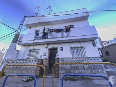Piso en venta en Calle Andalucia, Bajo, 11206, Algeciras (Cádiz)