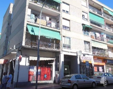 Piso en venta en Calle Sal La, 2º, 28980, Parla (Madrid)