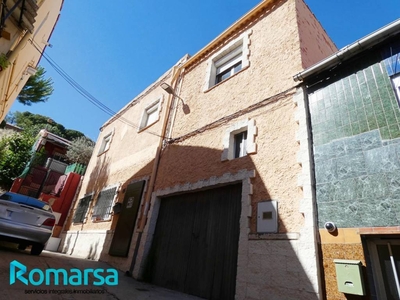 Venta Casa adosada en Calle Otero Valladolid. Buen estado 149 m²