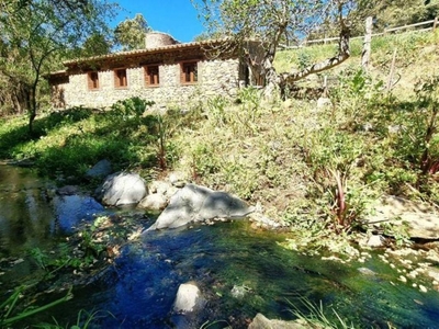 Venta Casa rústica Alájar. Buen estado 190 m²