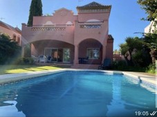 Alquiler Casa unifamiliar en Camino del Ángel Marbella. Buen estado con terraza 300 m²