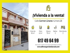 Casa adosada en venta en Calle Carmen Linares, nº 28