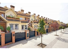 Casa en venta en Calle Carmen de Burgos, 7 en Castaño-Mirasierra por 395.000 €