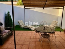 Casa pareada en venta en Calle Islandia en Playa Blanca (Yaiza) por 158.000 €