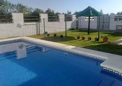 Casa con jardín y piscina privada en Conil